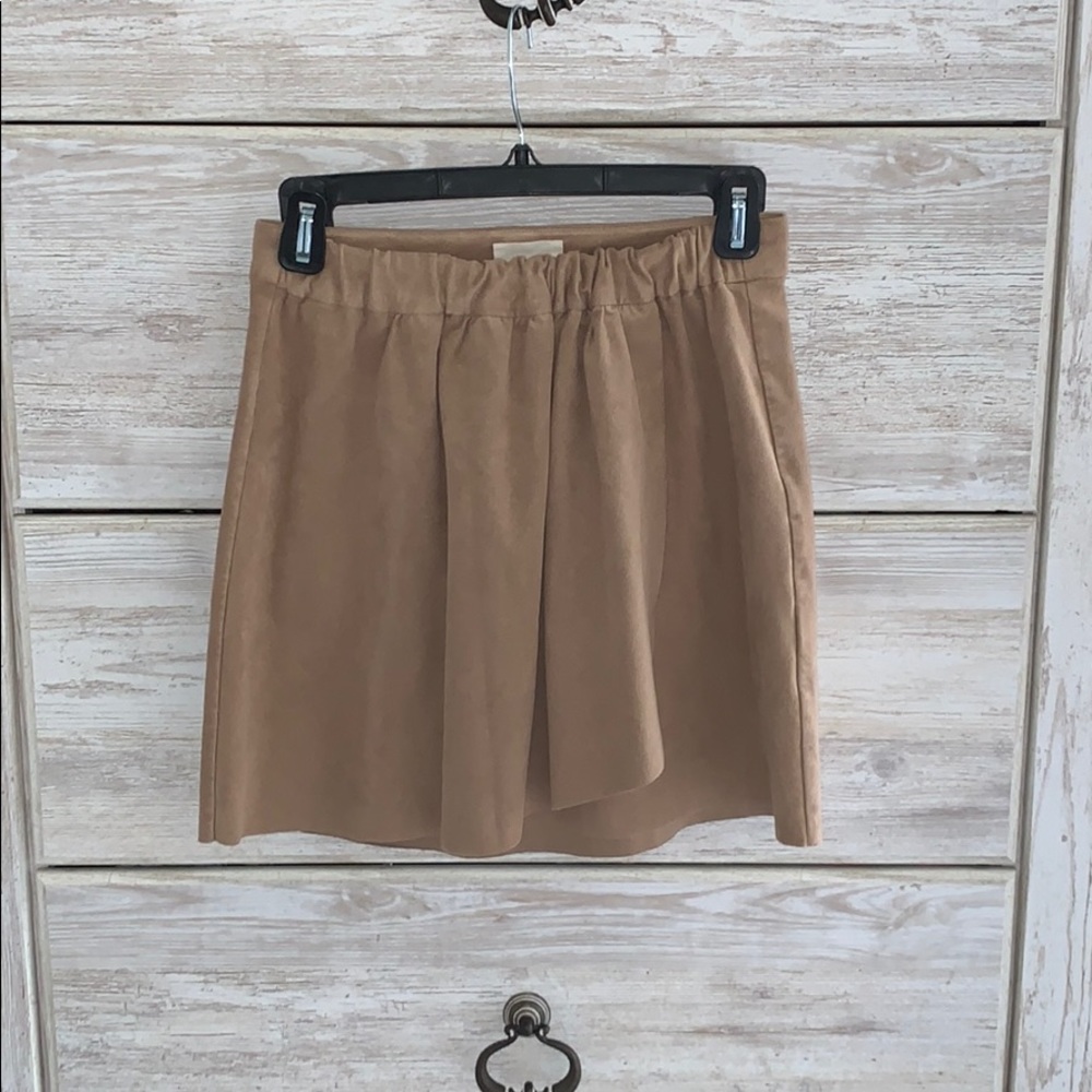 Aritzia Skirt